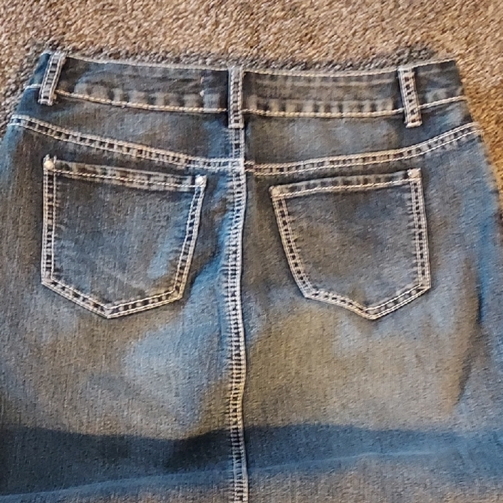Vintage Style Denim Midi Skirt - Picture 4 of 4